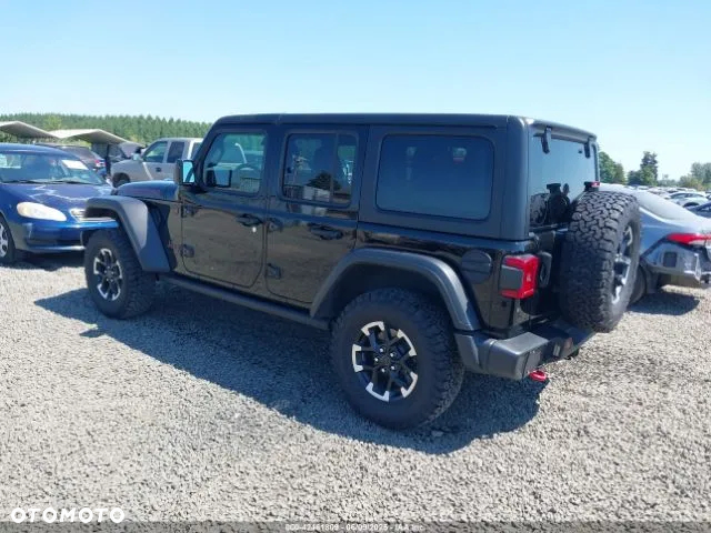 Jeep Wrangler - 5
