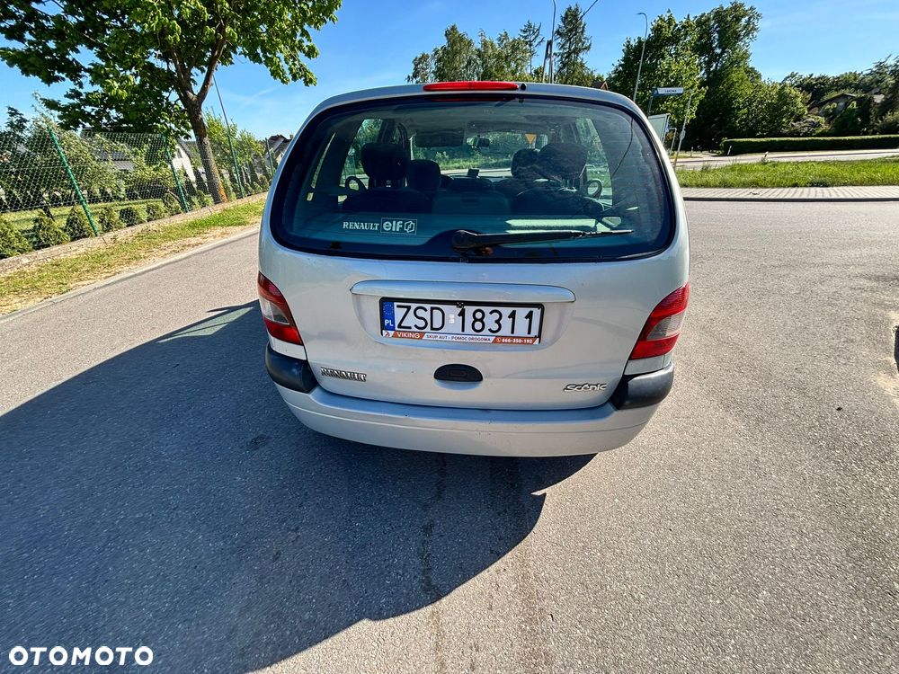 Renault Scenic 1.6 16V EXpression - 7