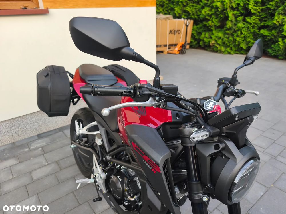 Honda CB - 10