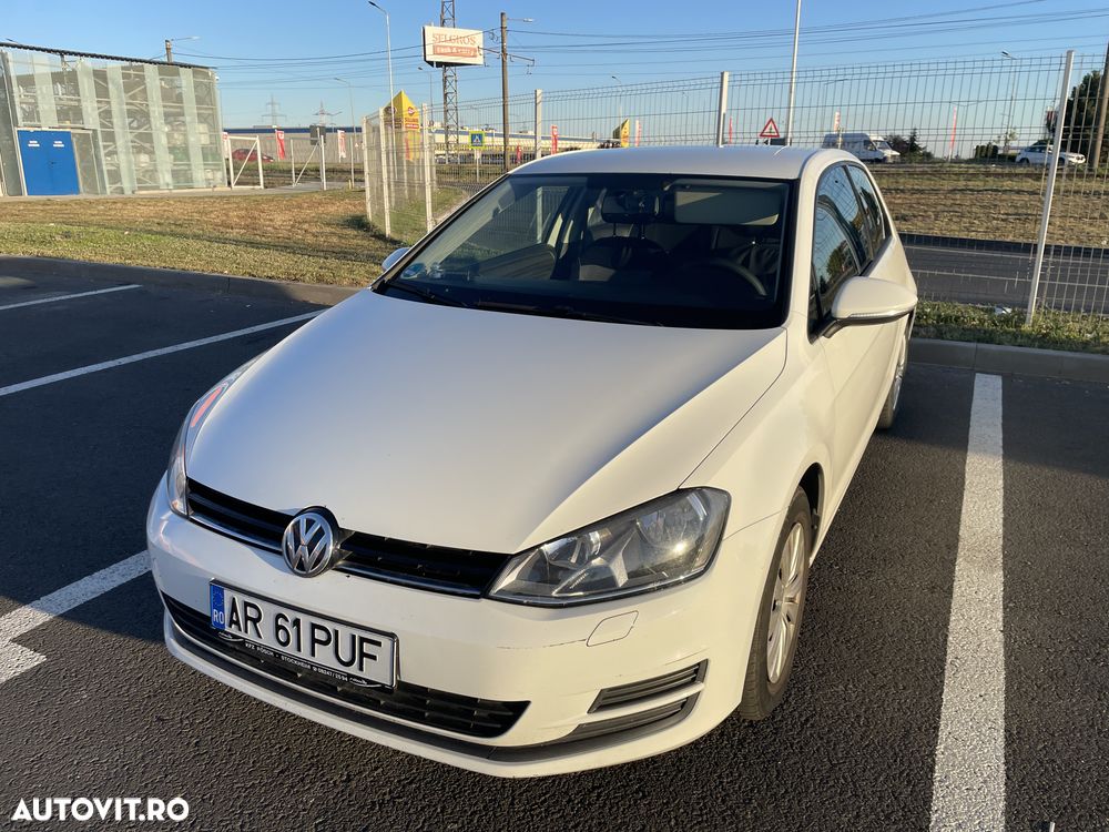Volkswagen Golf 1.6 TDI DPF BMT Trendline - 4