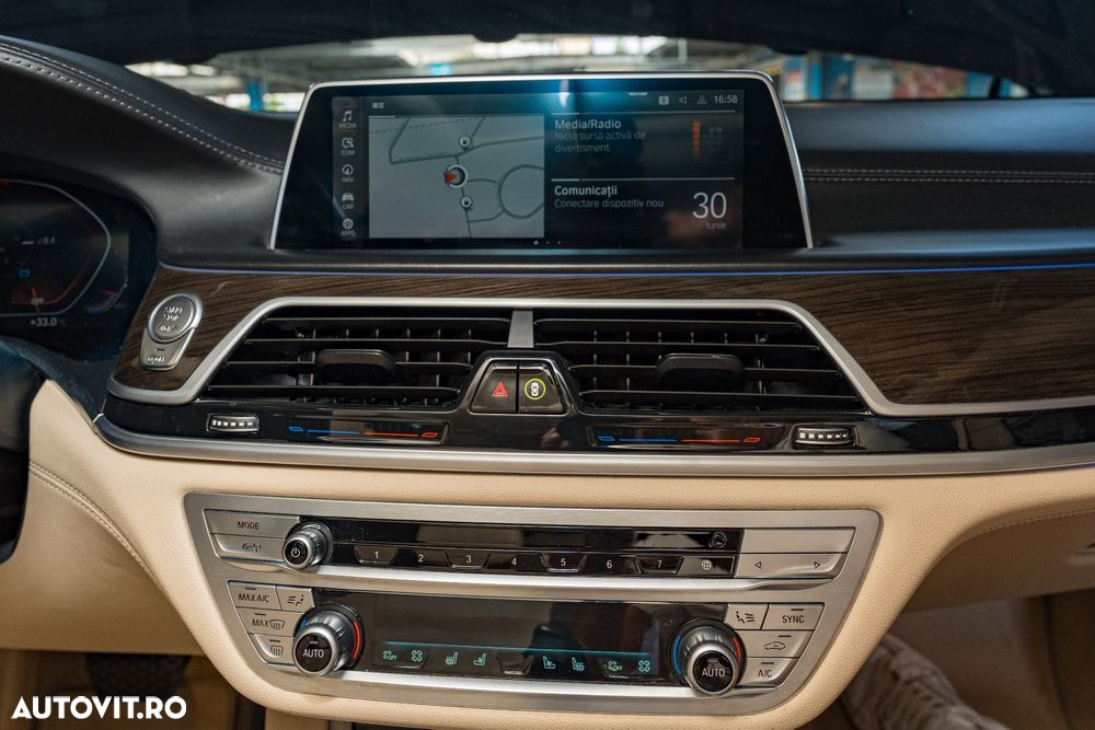 BMW Seria 7 740Ld xDrive - 14