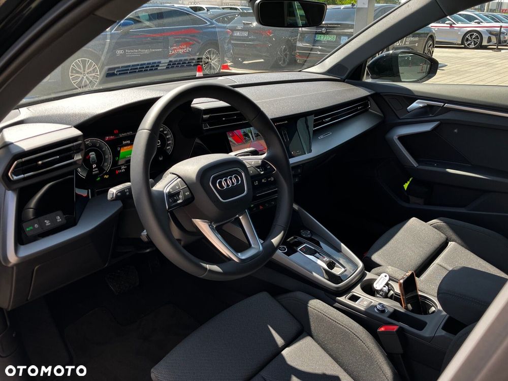 Audi A3 Sportback - 12