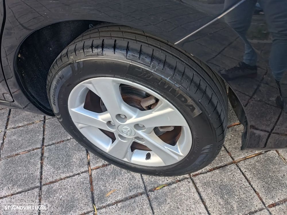 Toyota Auris 1.4 D-4D Comfort+Pack Style - 9