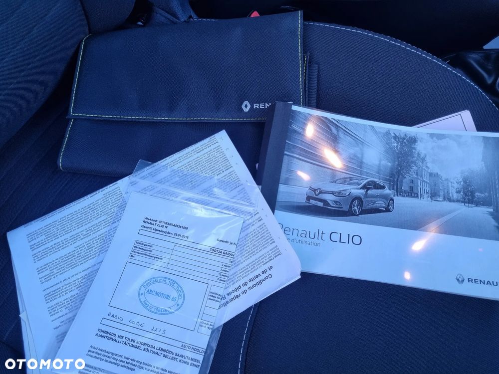 Renault Clio 1.2 16V Life - 14