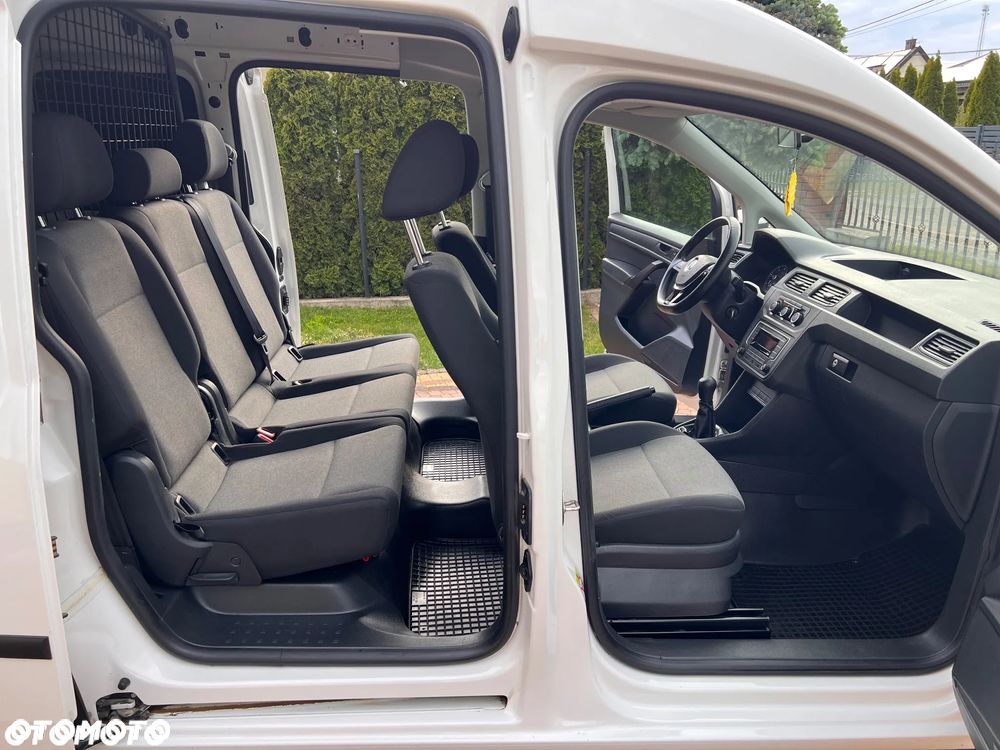 Volkswagen Caddy 2.0 TDI Comfortline - 16