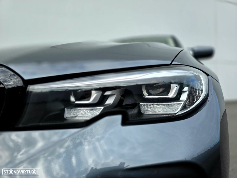 BMW 330 e Pack M Auto - 3