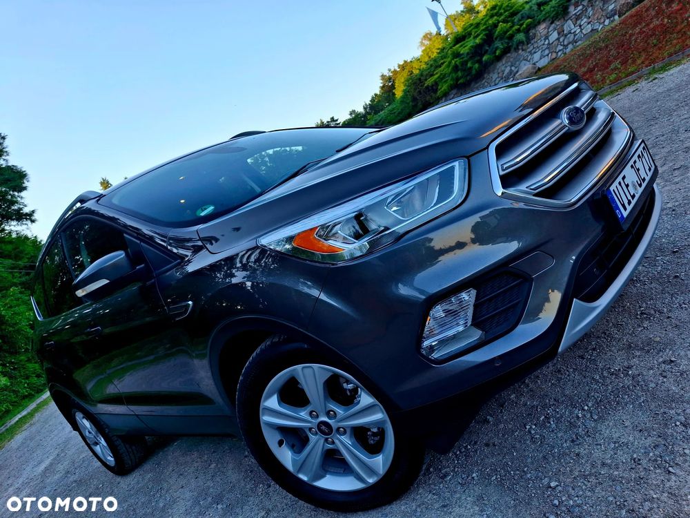 Ford Kuga 2.0 TDCi 4x2 Titanium - 2