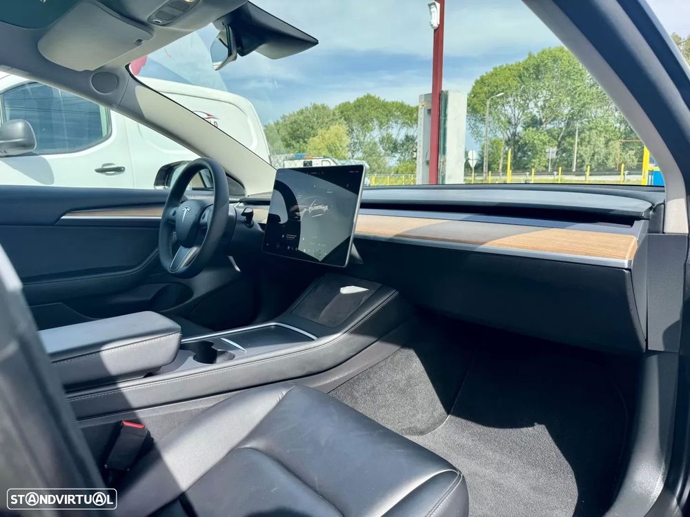 Tesla Model 3 Standard Range Plus RWD - 31