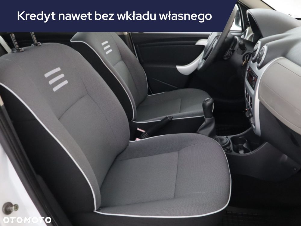 Dacia Sandero - 11
