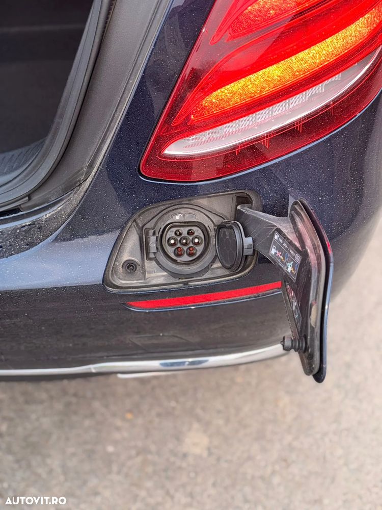 Mercedes-Benz E 350e 9G-TRONIC Avantgarde - 27