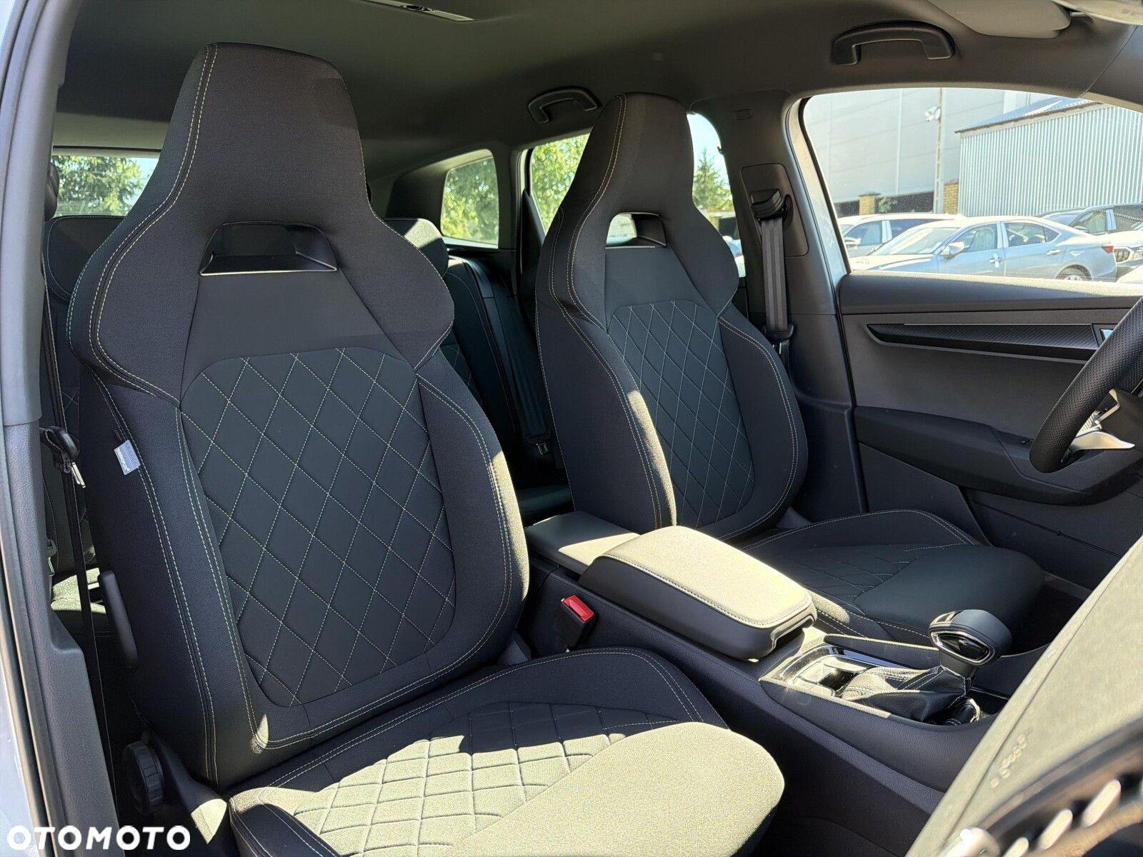 Skoda Karoq 1.5 TSI ACT Sportline DSG - 20