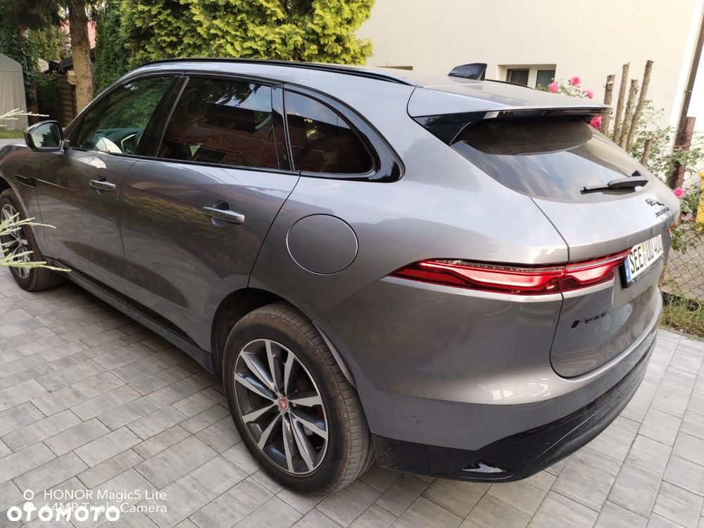 Jaguar F-Pace P400e AWD R-Dynamic SE - 12