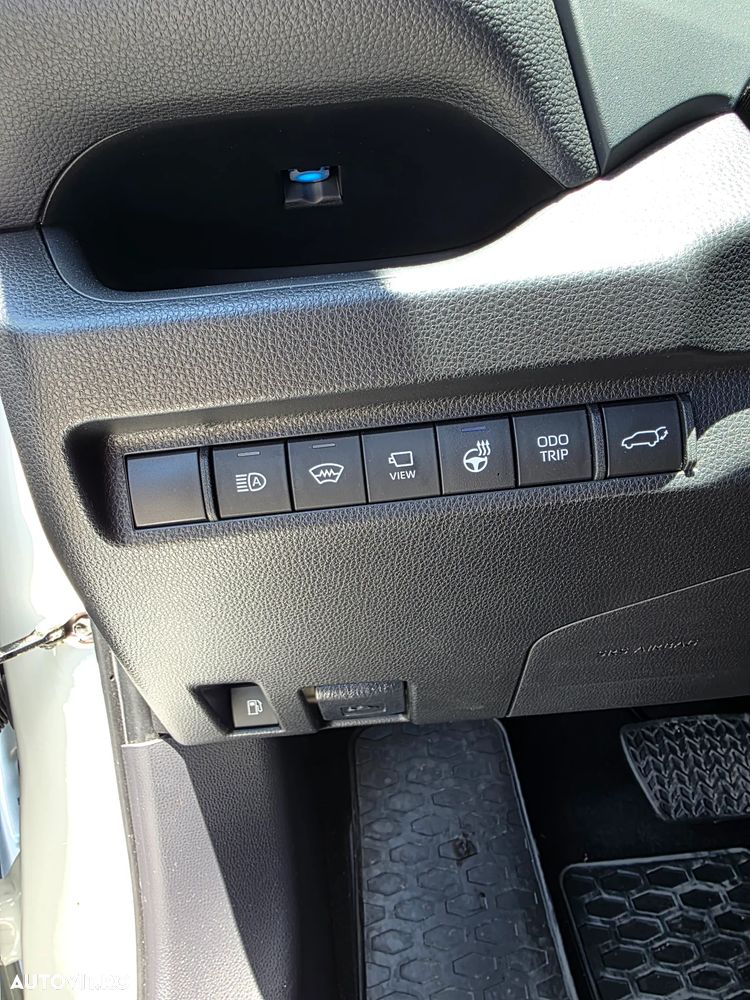 Toyota RAV4 2.5 VVT-iE 4x4 Luxury Premium - 14