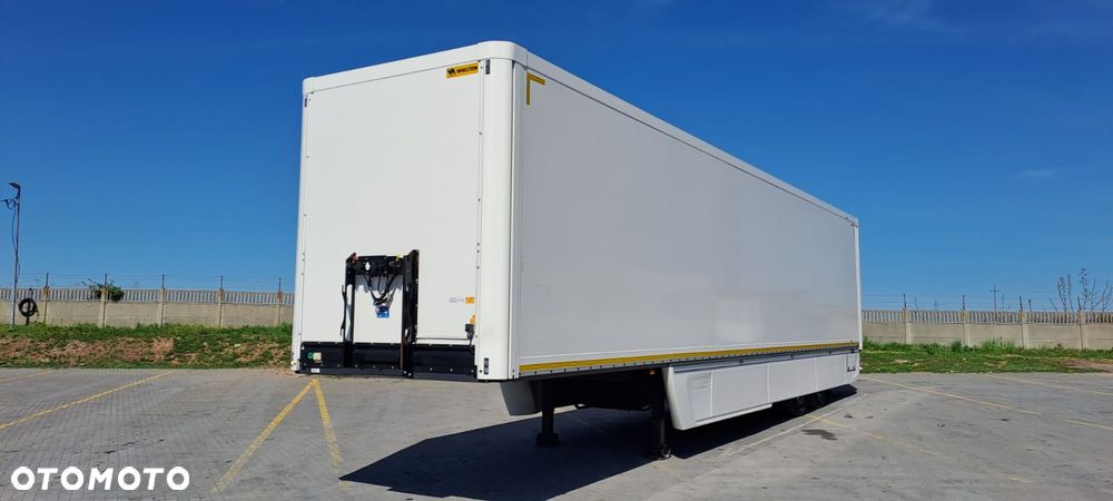 Wielton Naczepa furgon - 1