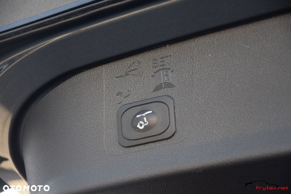 Ford Kuga - 22