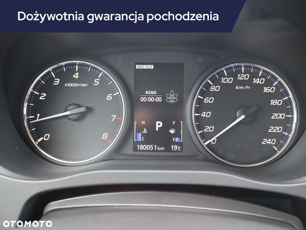 Mitsubishi Outlander - 13