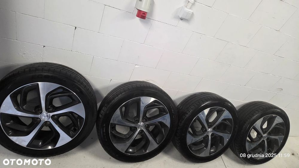 Hyundai Tucson 1.7 CRDI BlueDrive Style 2WD DCT - 16