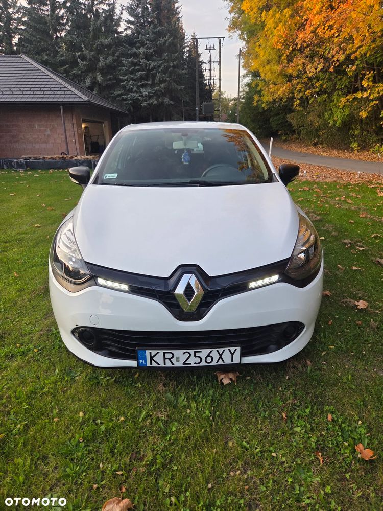 Renault Clio - 10