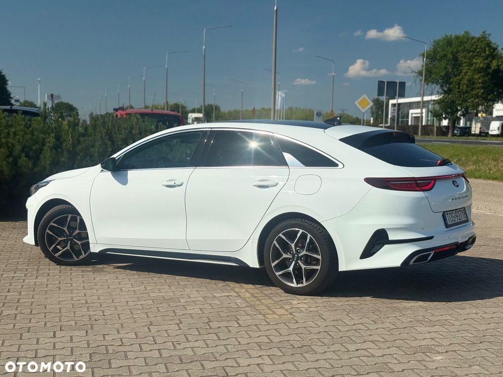 Kia ProCeed 1.4 T-GDI DCT7 OPF GT LINE - 11