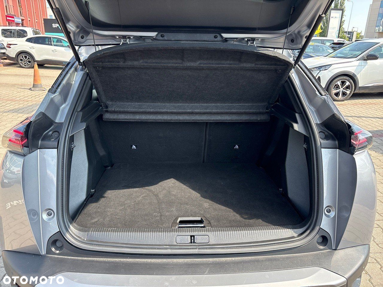 Peugeot 2008 1.2 PureTech GT S&S EAT8 - 6