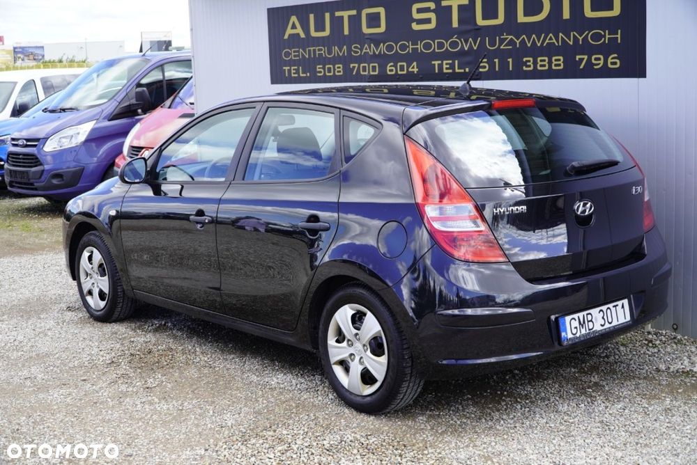 Hyundai i30 1.4 Blue Comfort - 26