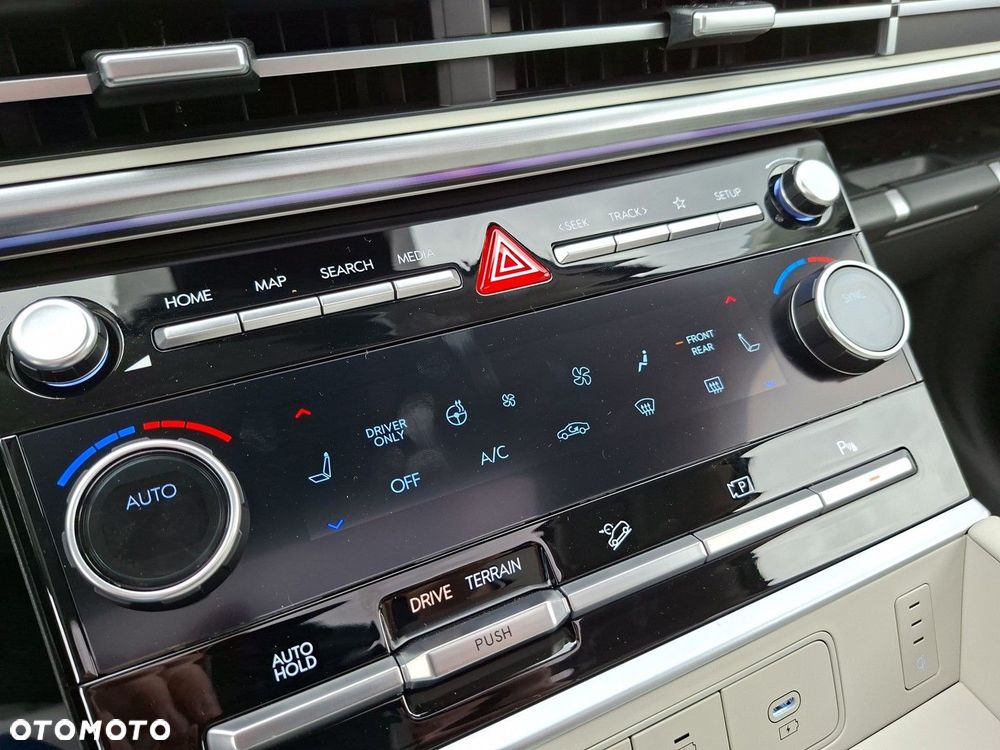Hyundai Santa Fe 1.6 T-GDI HEV Platinum 4WD 7os - 21
