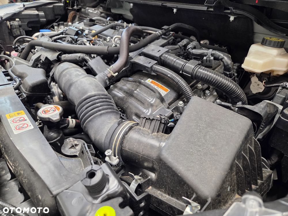 Toyota Yaris Hybrid 1.5 Executive - 24