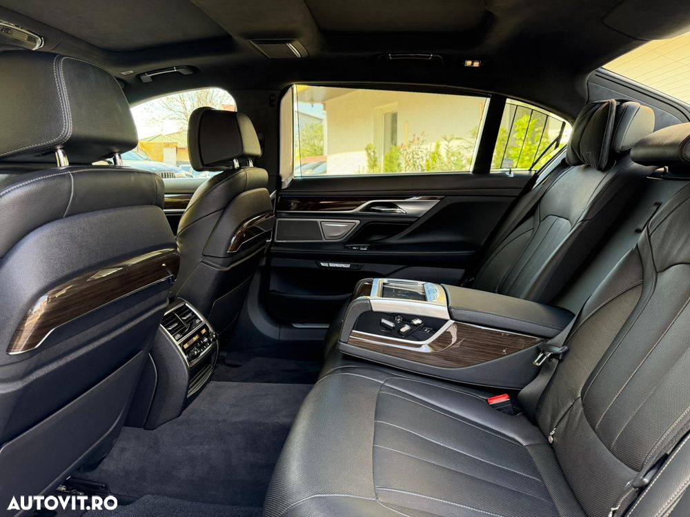 BMW Seria 7 740Ld xDrive - 13