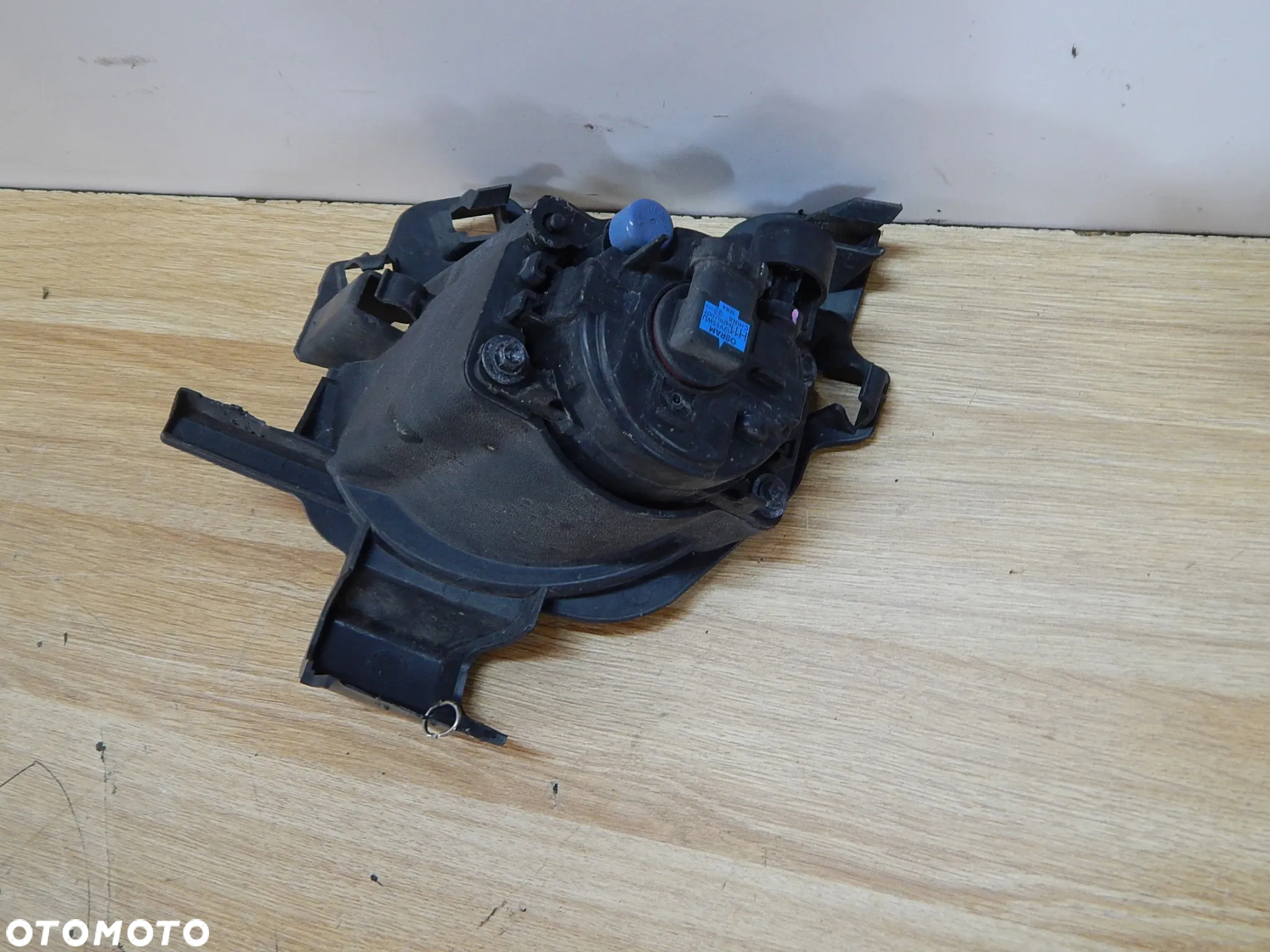 Lampa przeciwmgielna halogen stelaż mocowanie przód Renault Kadjar 15-18 Trafic III vivaro captur clio Łuków części - 6