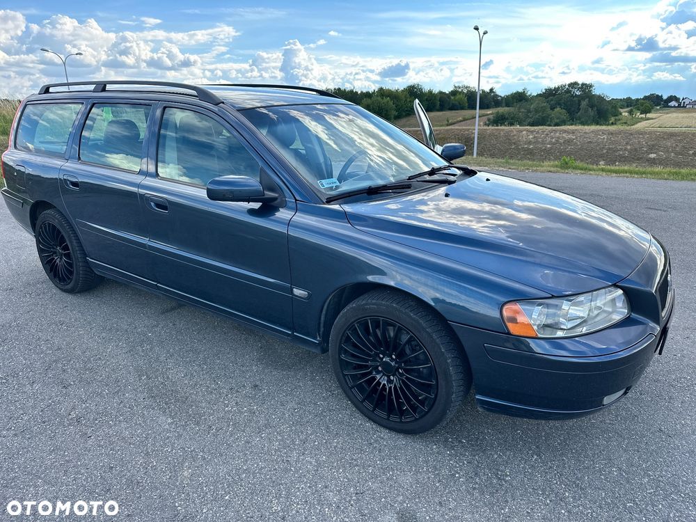 Volvo V70 2.4 Momentum - 26