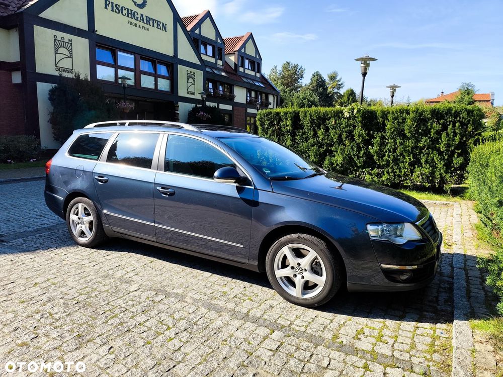 Volkswagen Passat - 18