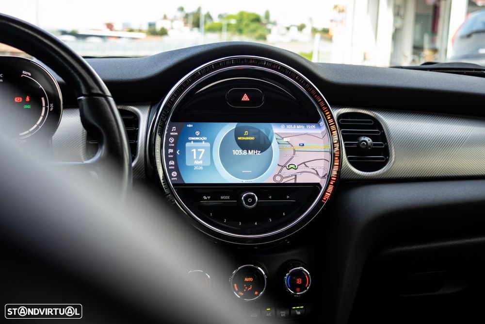 MINI 3 Portas Cooper E Classic S - 18