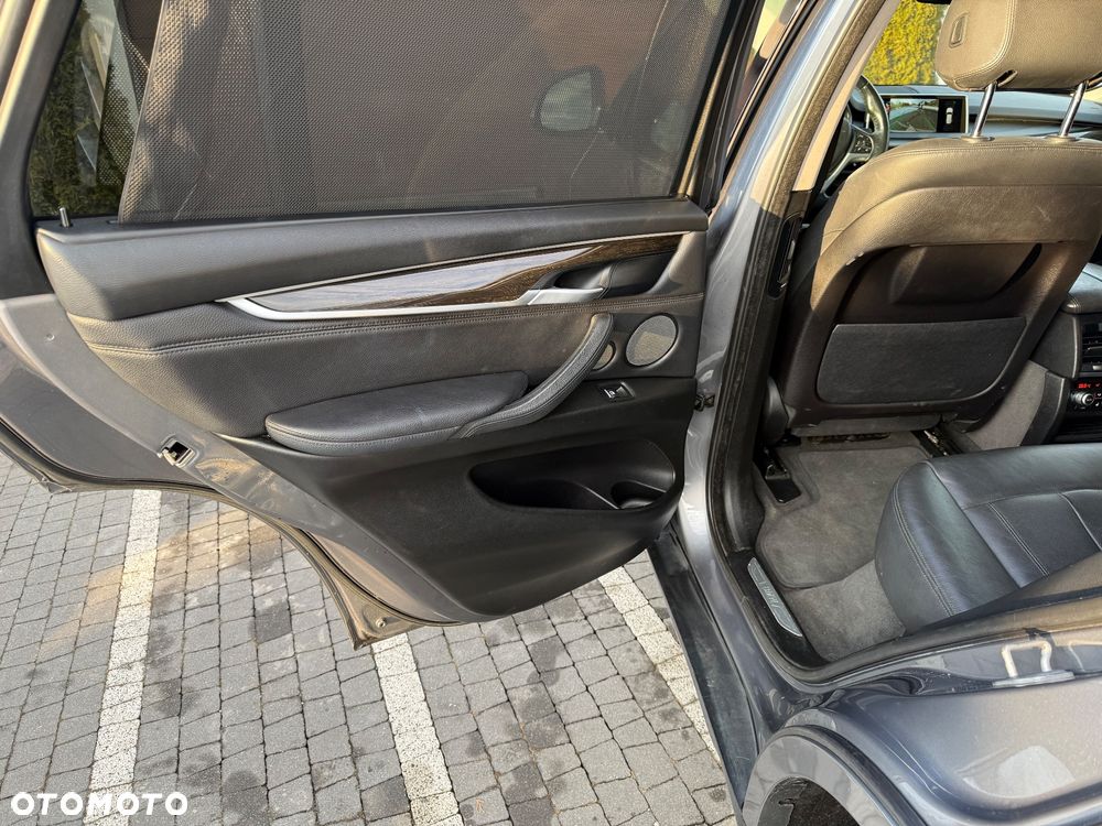 BMW X5 xDrive35i Sport-Aut - 19