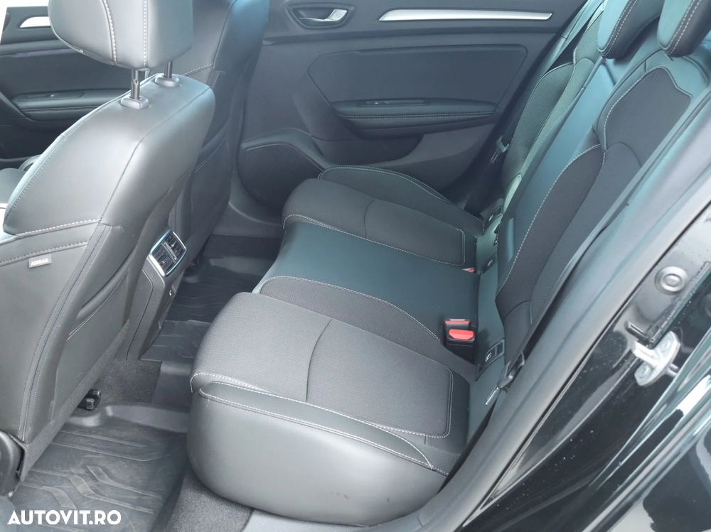 Renault Megane TCe 140 EDC GPF Techno - 12