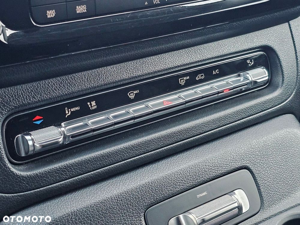 Mercedes-Benz Vito - 36