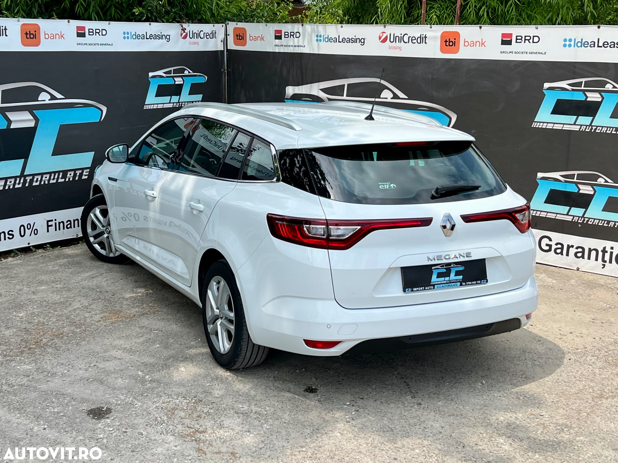 Renault Megane Grandtour TCe 115 GPF LIMITED - 26
