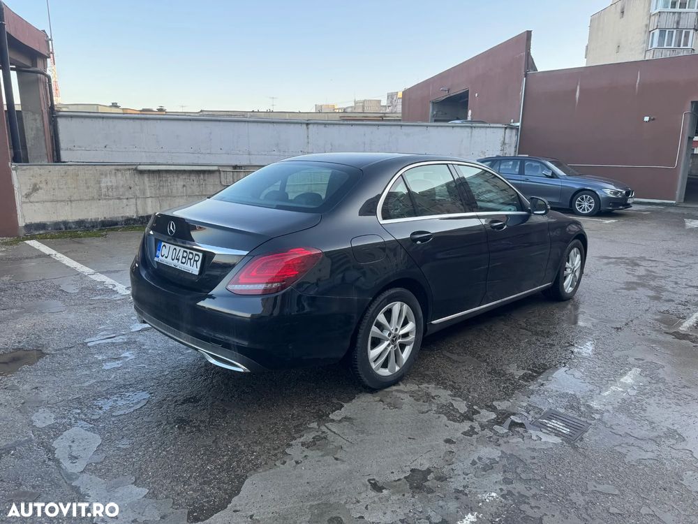 Mercedes-Benz C 220 d 4MATIC T-Modell Aut. - 4