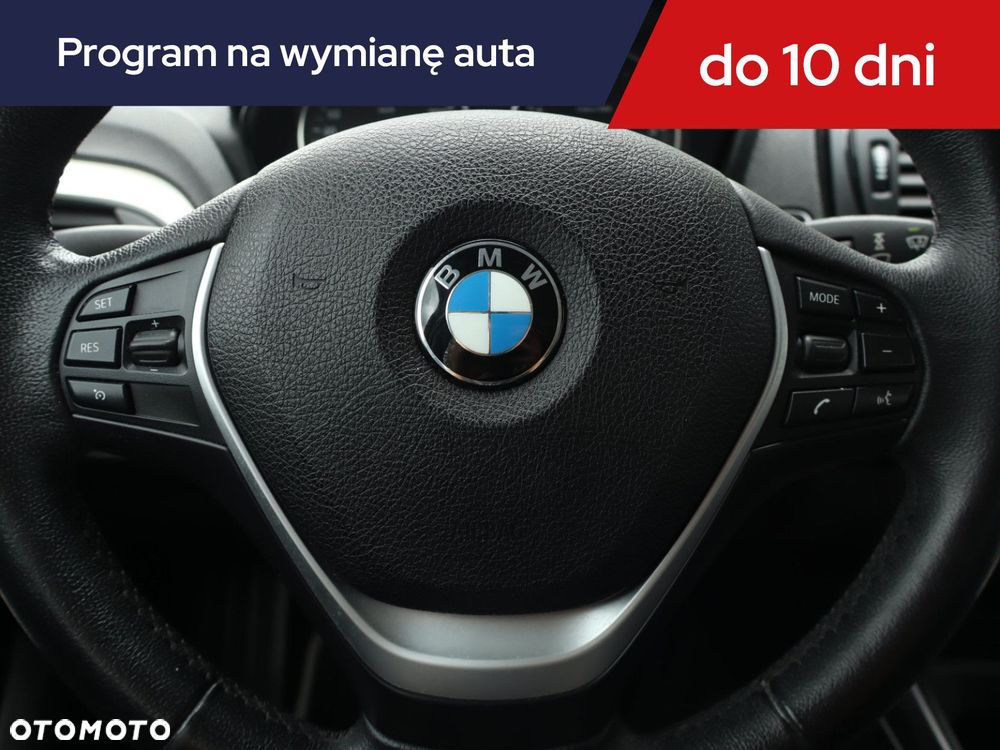 BMW Seria 1 - 22