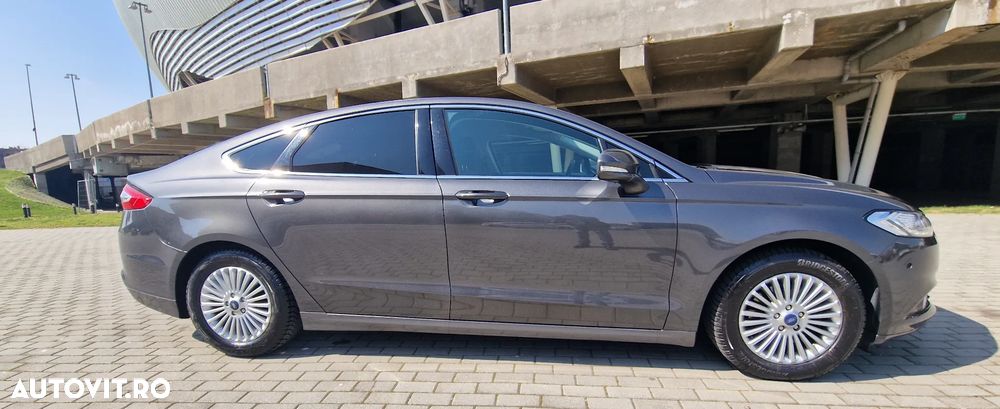 Ford Mondeo 2.0 TDCI PowerShift Titanium - 2