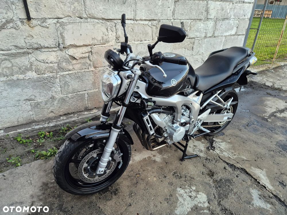 Yamaha FZ6 - 2