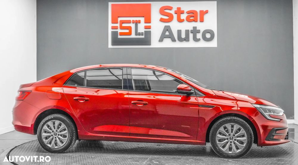 Renault Megane TCE GPF Life - 11