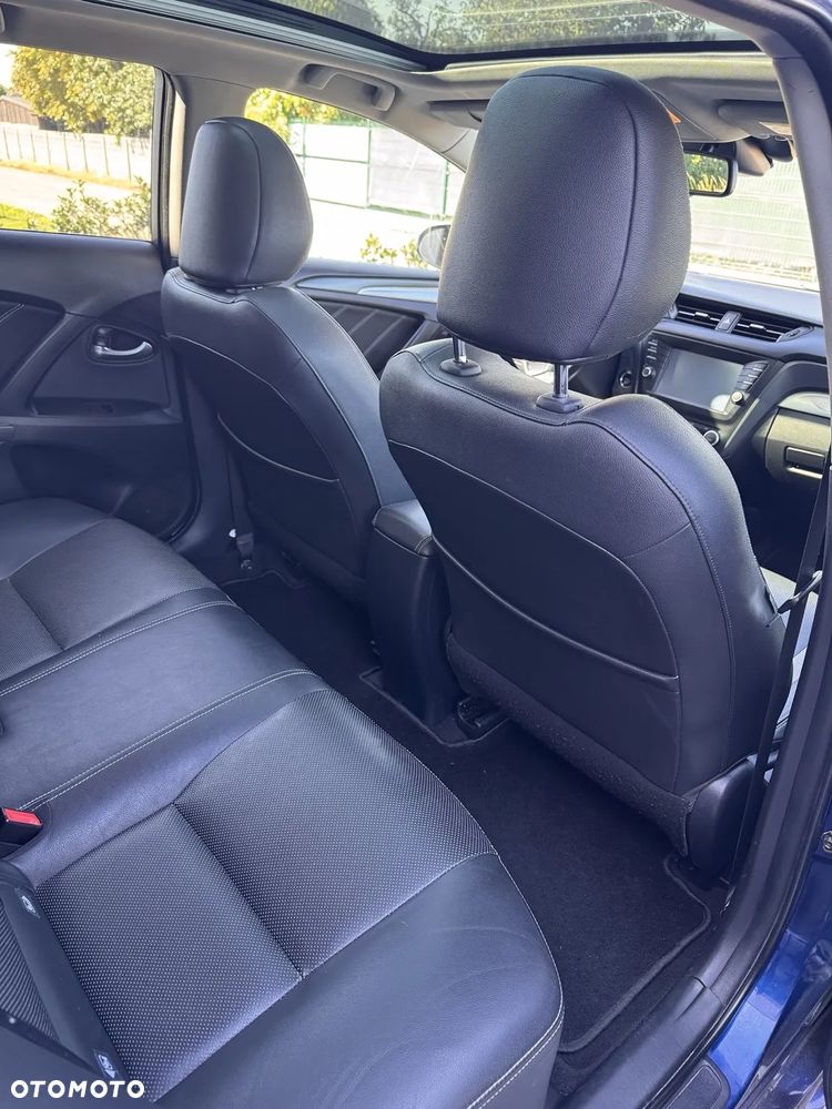 Toyota Avensis Touring Sports 1.8 Business Edition - 10