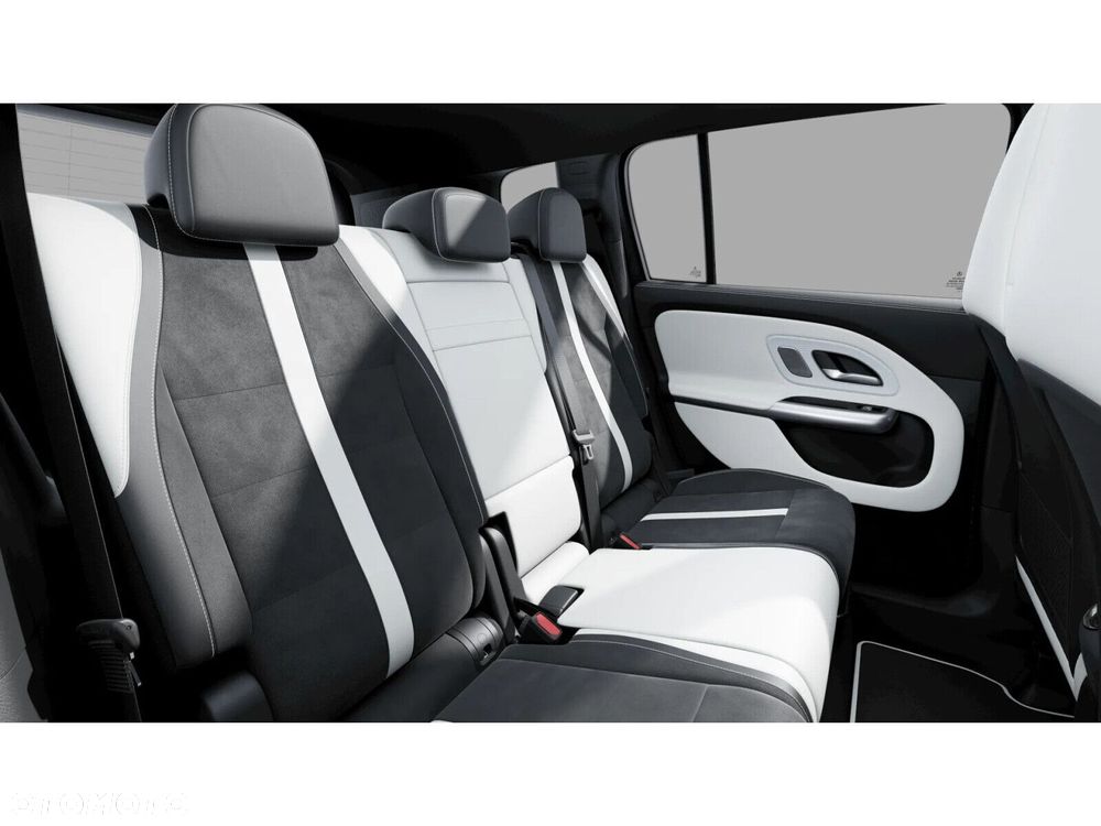 Mercedes-Benz GLB 250+ EQ 85kWh - 10