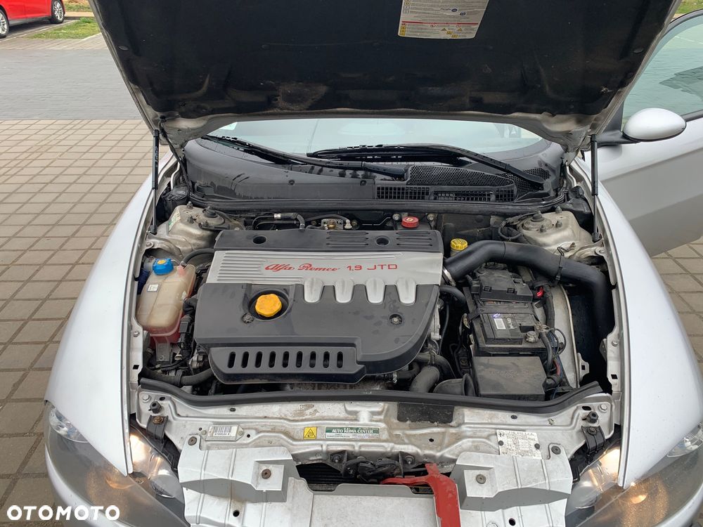Alfa Romeo 147 1.9 JTD Progression - 7