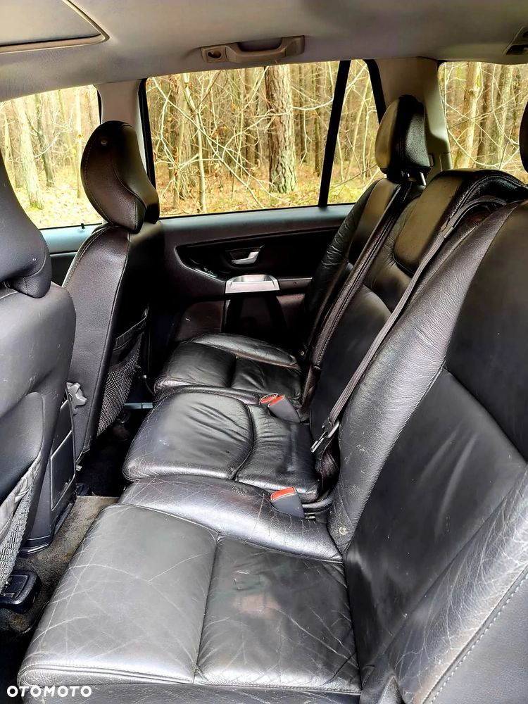 Volvo XC 90 2.4 D5 - 12