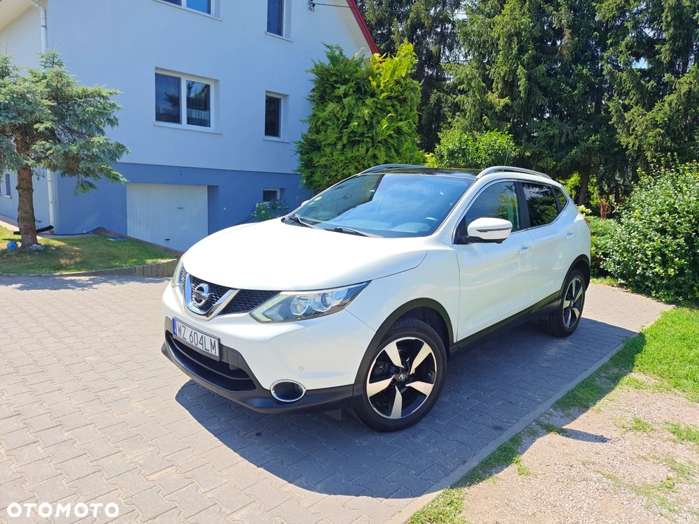 Nissan Qashqai 1.5 dCi N-Connecta - 11