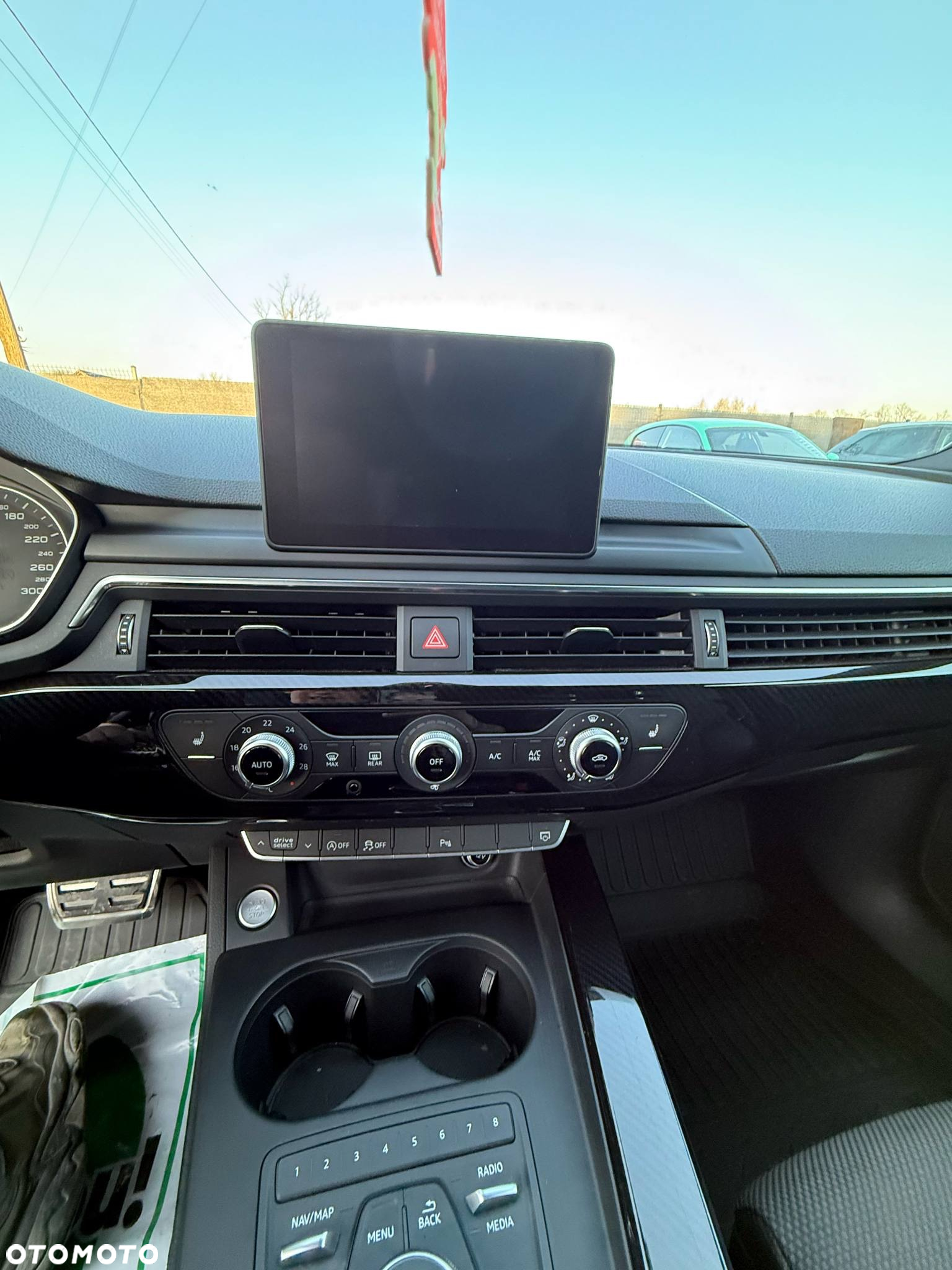 Audi A4 2.0 TFSI ultra Sport S tronic - 16