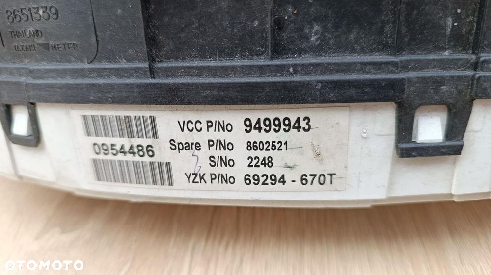 LICZNIK ZEGARY EUROPA VOLVO XC90 2.5T BENZYNA 8602521 9499943 69294-670t - 4