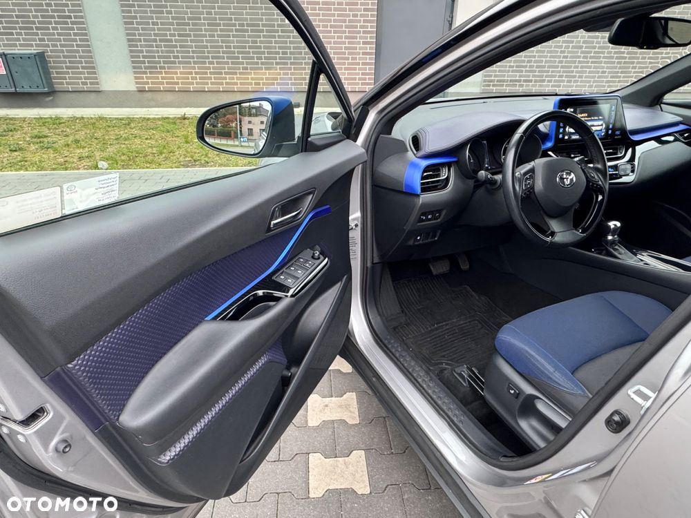 Toyota C-HR 1.8 Hybrid Dynamic - 9