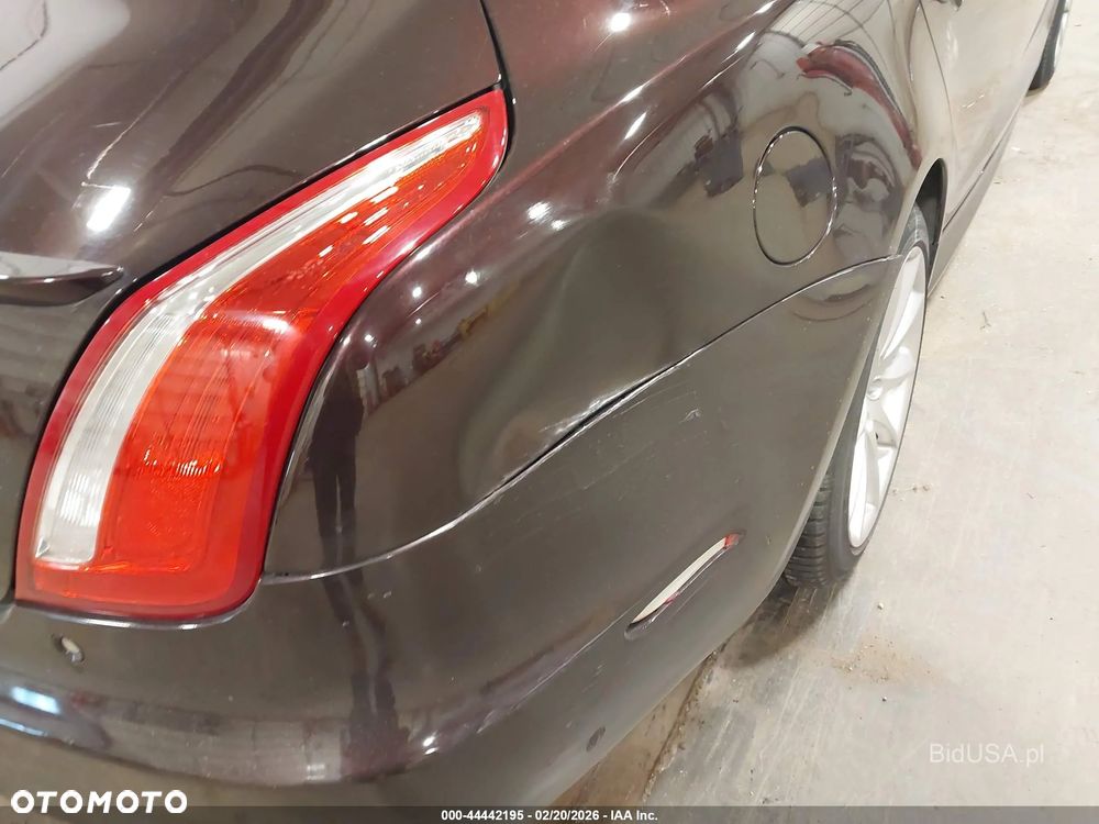 Jaguar XJ 3.0 V6 Kompressor AWD R-Sport - 9